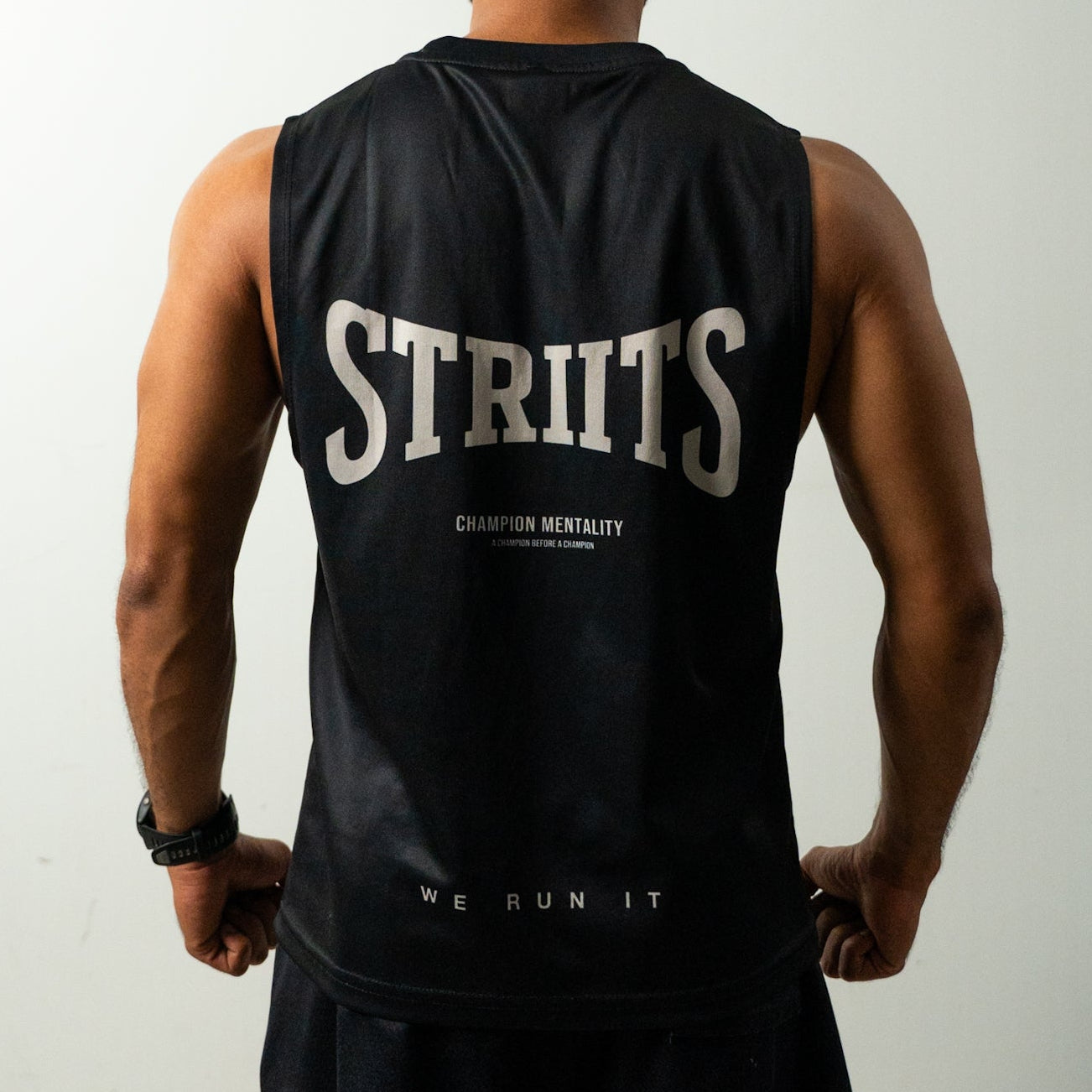 CHAMPION'S CUT OFF